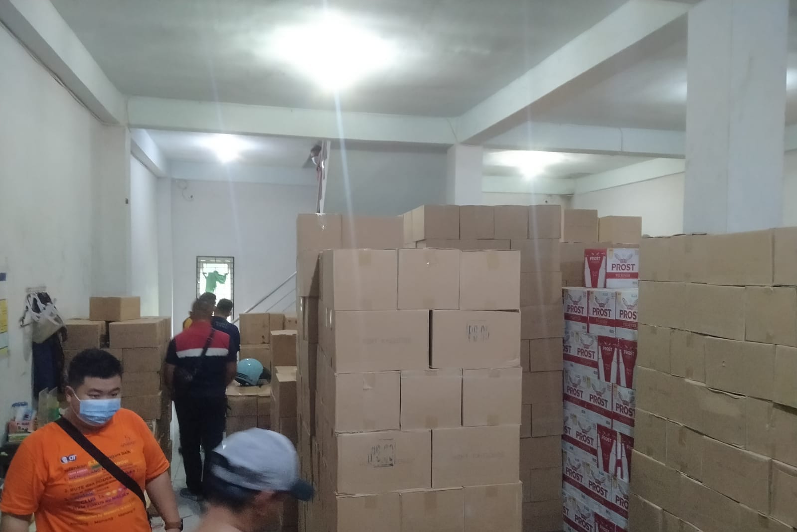 Sita Ribuan Botol Miras Siap Edar di Lubuklinggau