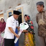 Puluhan Tahun Tak Tersentuh Bantuan, Apriyadi Boyong Bantuan untuk Warga Tanah Abang