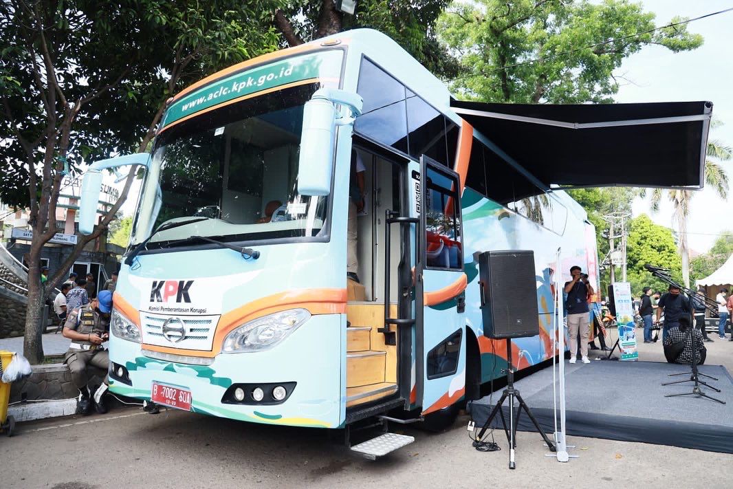 Roadshow Bus Antikorupsi di Sumsel