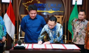 Gubernur Herman Deru-Rektor UBL Tekan MoU Peningkatan SDM Kebinamargaan dan Pertanian