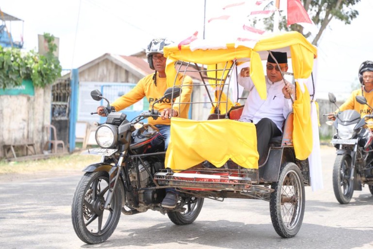 Naik Bentor, Pj Bupati Apriyadi Lantik Pengurus