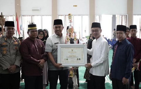 STQH Ke-X Kabupaten OKU Timur Resmi Ditutup, Kecamatan Martapura Berhasil Jadi Juara Umum