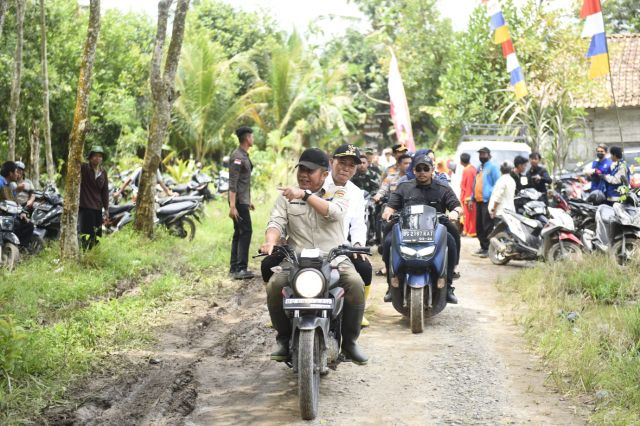 Dorong Produtifitas Padi di OKI, Pemprov Sumsel Berikan Bantuan Sarana Produksi