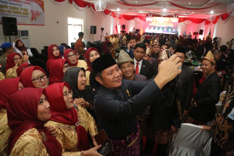 Bupati Devi Suhartoni Ucapkan Terimakasih Pada Gubernur Sumsel Telah Banyak Membangun Infrastruktur di Kabupaten Muratara