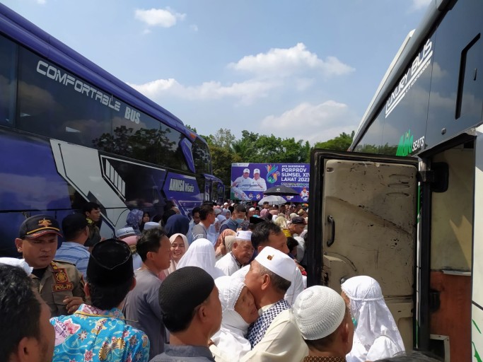 Jemaah Haji Kloter 13 Tiba di Lahat, Tapi Jumlahnya Berkurang, Ada Meninggal Dunia dan 1 Dalam Perawatan Medis