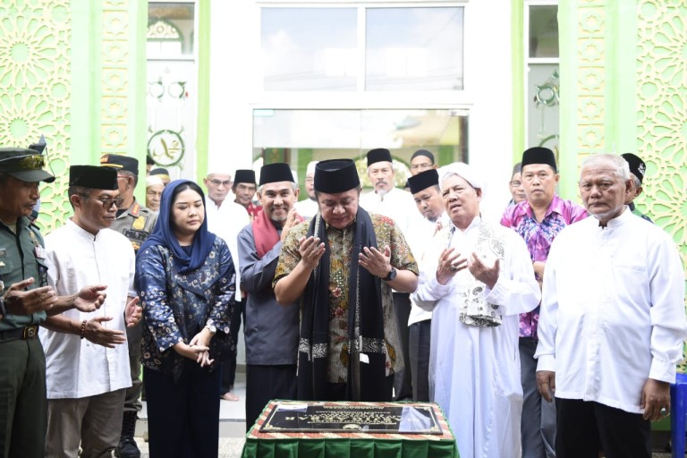 Peresmian Masjid Akbar Desa Pulau Pangung