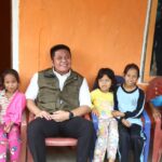 Gubernur Dampingi Menteri ATR/BPN, Door to Door Bagikan Sertifikat Lahan Untuk 762 KK Suku Anak Dalam di Muratara