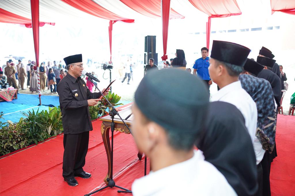 Warga Babat Supat Puji Kepemimpinan Hingga ‘Todong’ Pj Bupati Apriyadi