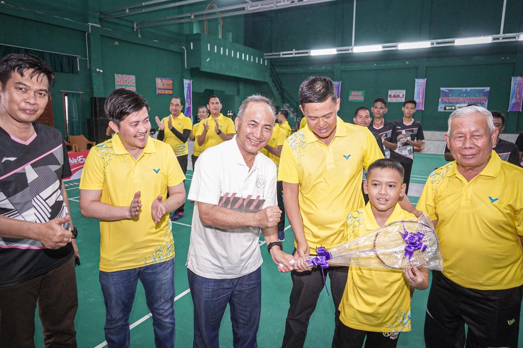 Puluhan Pebulutangkis Luar Sumsel Main di Babat Toman Muba, Ada Apa ?