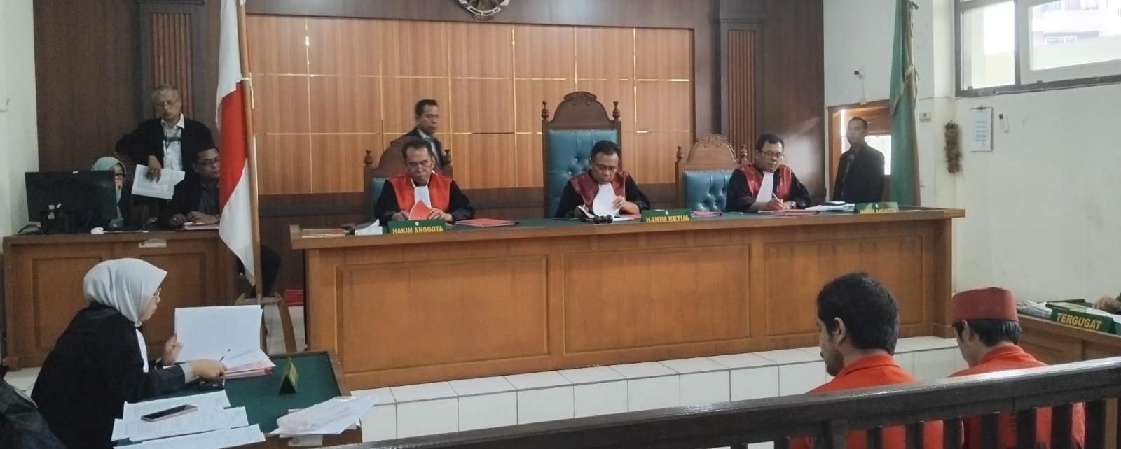 Terdakwa Penodong Ponsel Modus Mi Chat Dituntut 2,6 Tahun Penjara