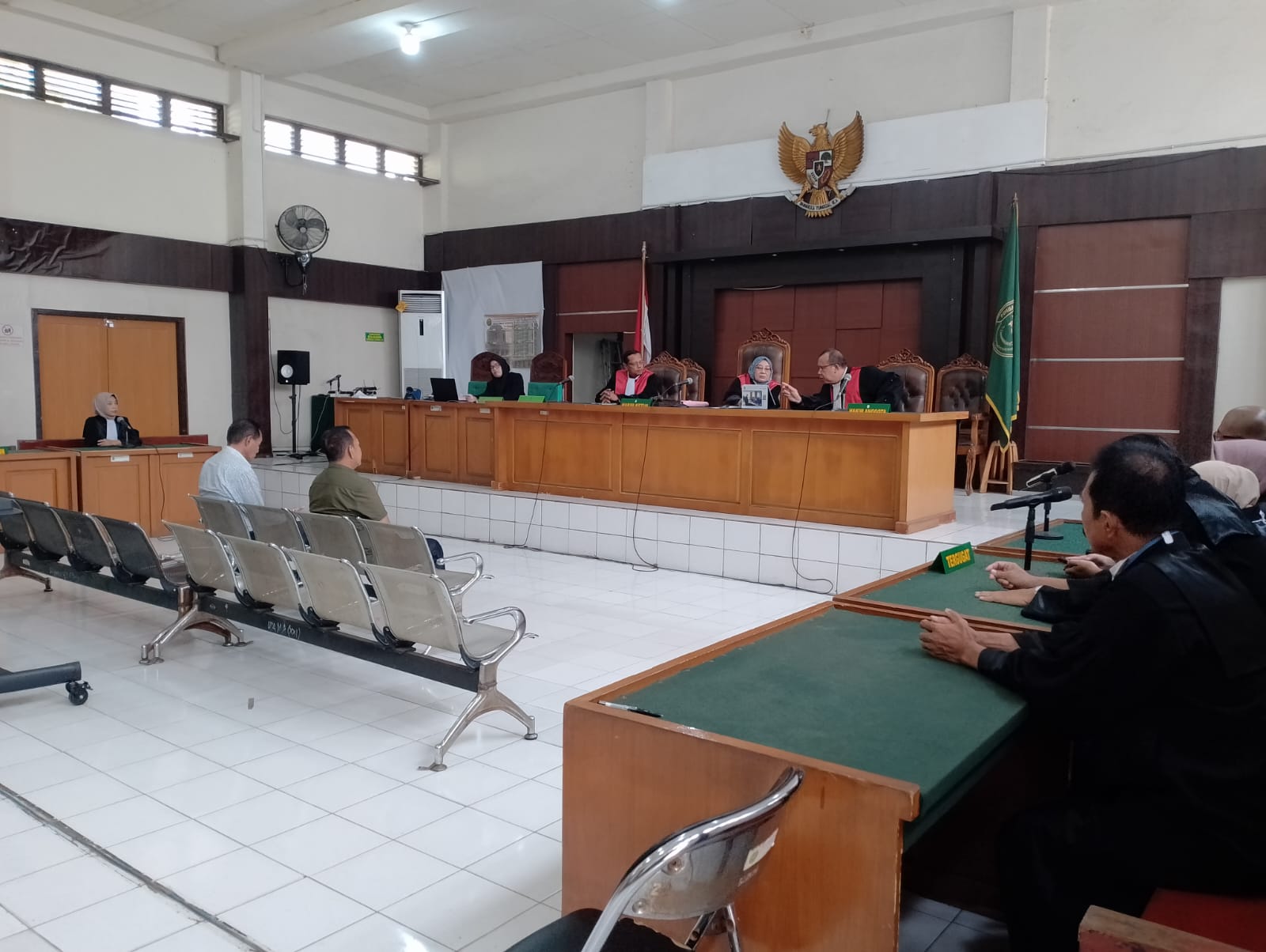 Berkas Tuntutan Belum Siap, Sidang Korupsi Dana Komite Ditunda