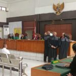 Terdakwa Korupsi Dana Komite Sekolah Dituntut 4 dan 7 Tahun Penjara