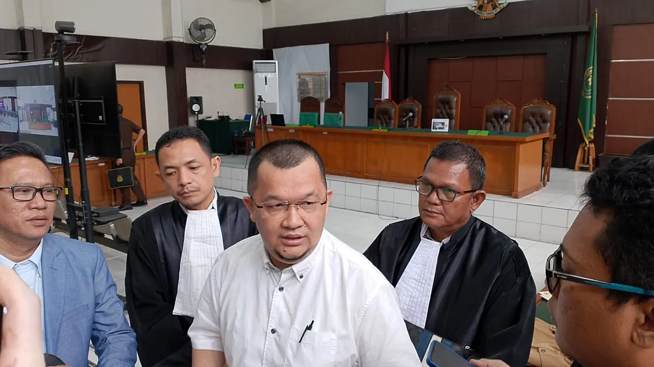 Jalani Sidang Perdana, HZ Sebut Terdapat Kelemahan Administrasi Saat Jabat Ketua KONI Sumsel