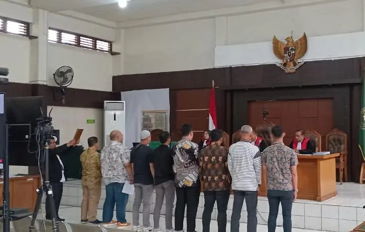 KPK Hadirkan Delapan Saksi di Sidang Korupsi PT SMS