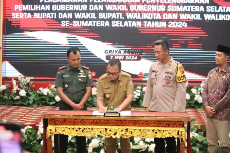 Pj Bupati Banyuasin Tandatangani NPHD Dana Hibah Pengamanan Pelaksanaan Penyelenggaraan Pilkada Sumsel Tahun 2024