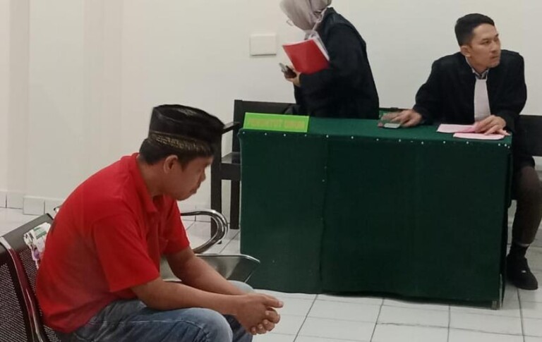 Bambang Dituntut 11 Tahun Penjara