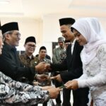 20 Pasang Pengantin Sumringah dan Bahagia