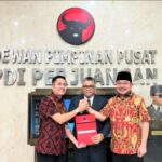 Bakal Paslon RDPS Terima B1 KWK PDI Perjuangan