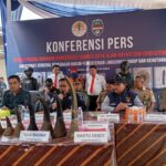 Gagalkan Penjualan Cula Badak dan Pipa Gading Gajah Ilegal